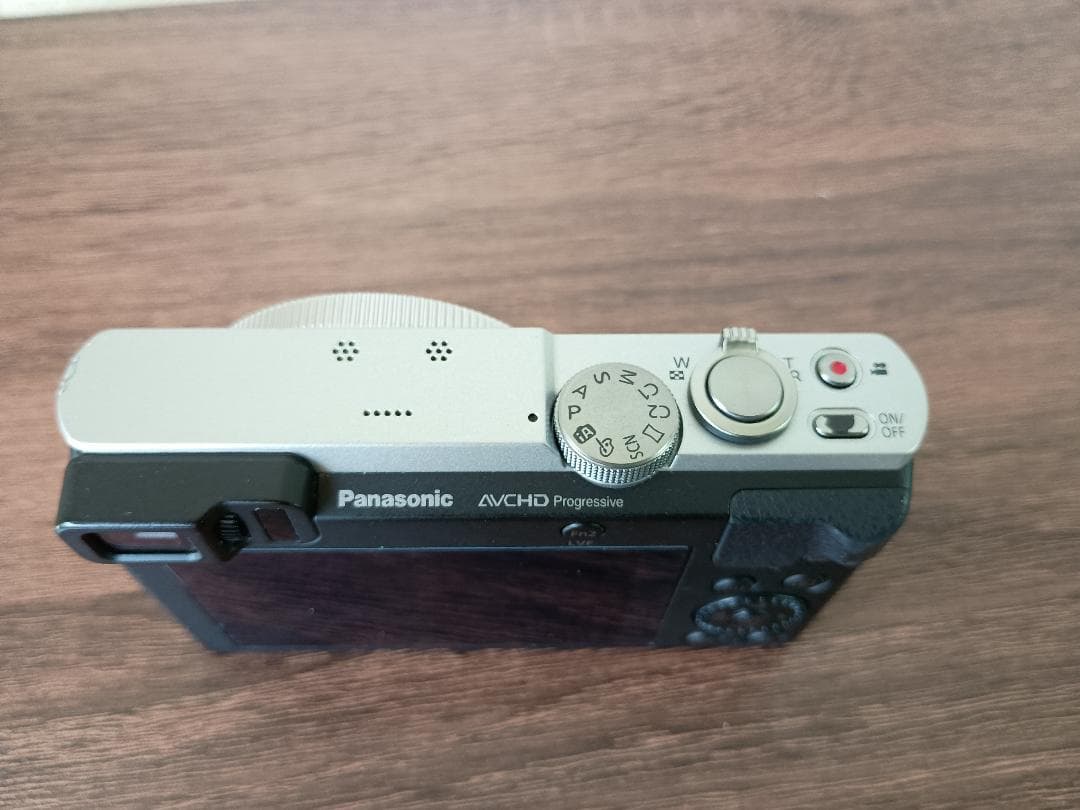 LUMIX DMC-TZ70　ジャンク品