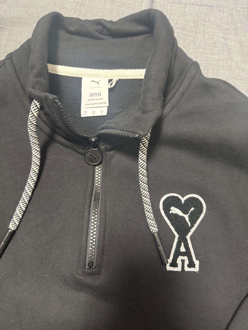⭐️ヘイデイ　PUMA ami x PUMA ブラックハーフジップトレーナー