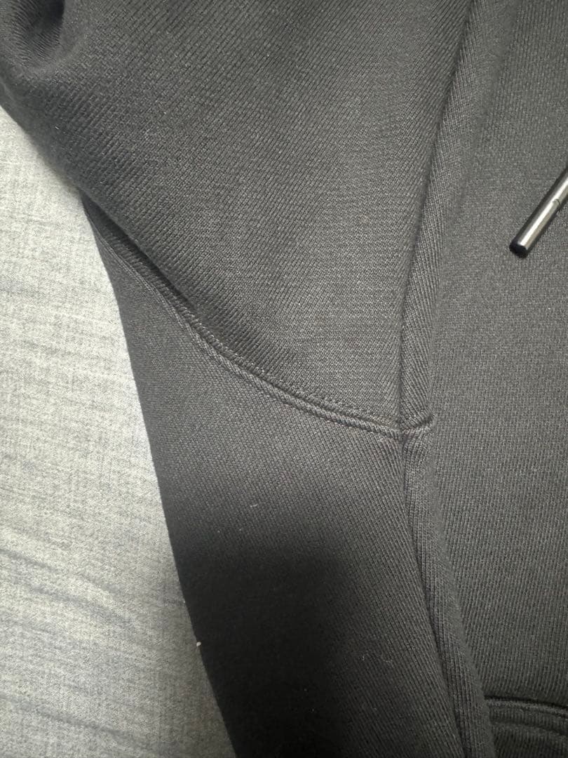 ⭐️ヘイデイ　PUMA ami x PUMA ブラックハーフジップトレーナー