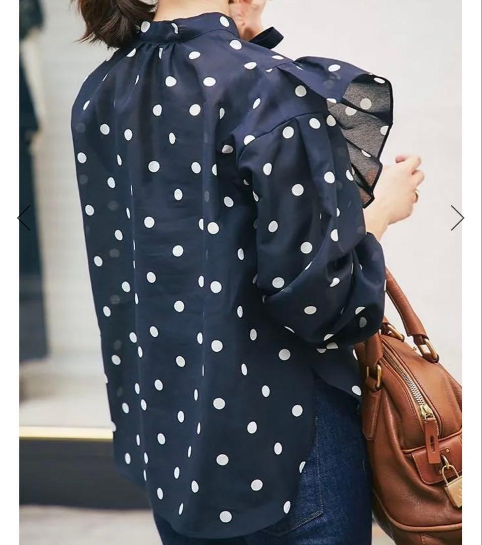 最終！セブンテン seventen 極美品 シアードットブラウス ネイビー