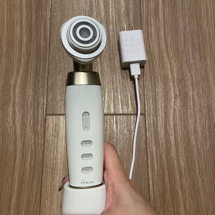 【値下げ中】YA-MAN ブライトリフトex 美顔器　EMS