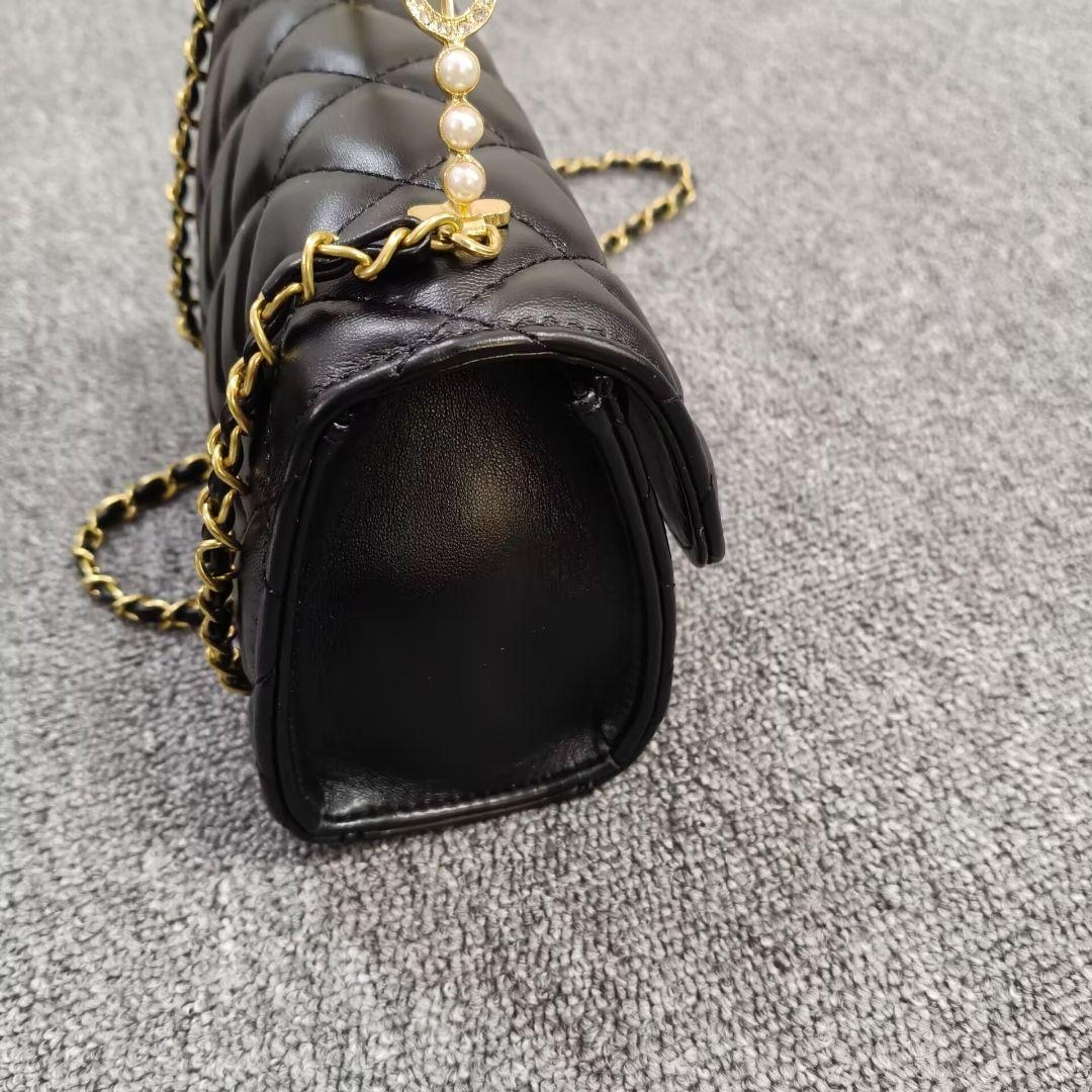 VIP限定 ノベルティ パールビジュハンドル型 ショルダーバッグ