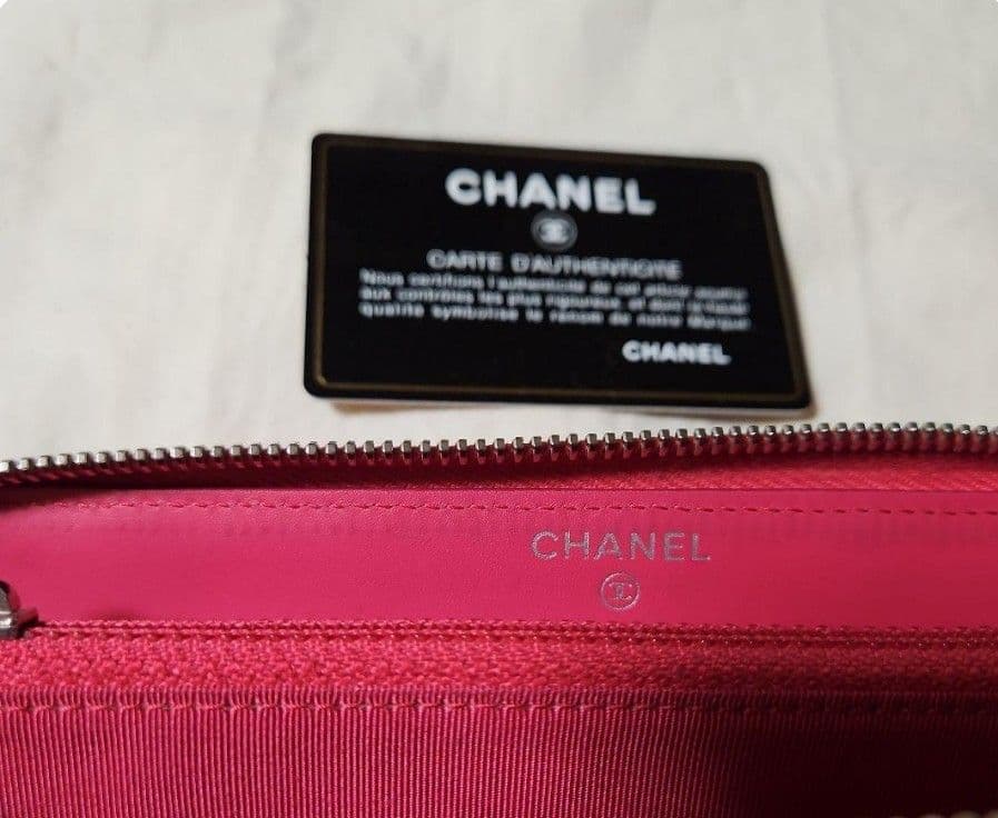 極美品 CHANEL シャネル マトラッセパテント ラウンド長財布 ピンク