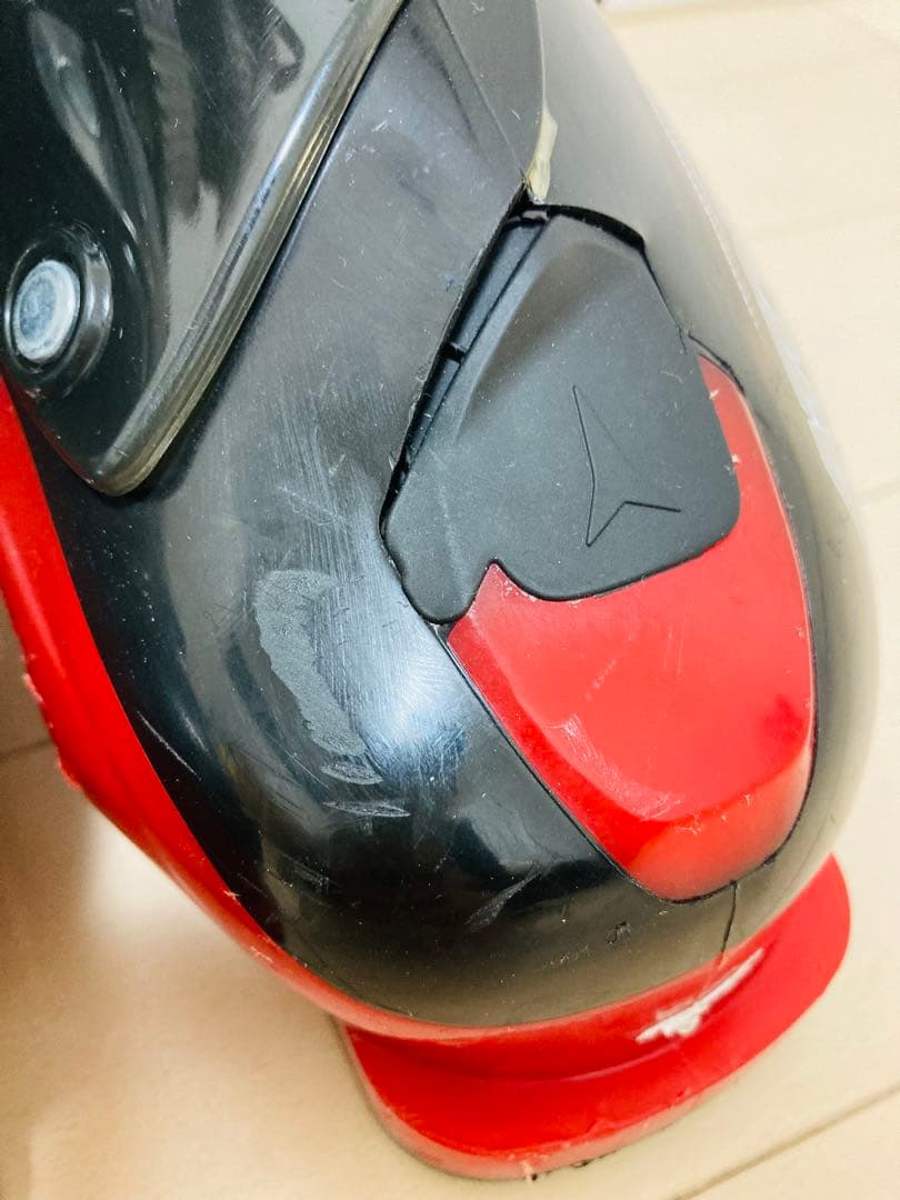 アトミック　スキーブーツ　ATOMIC 28.0cm LIVE FIT PRO