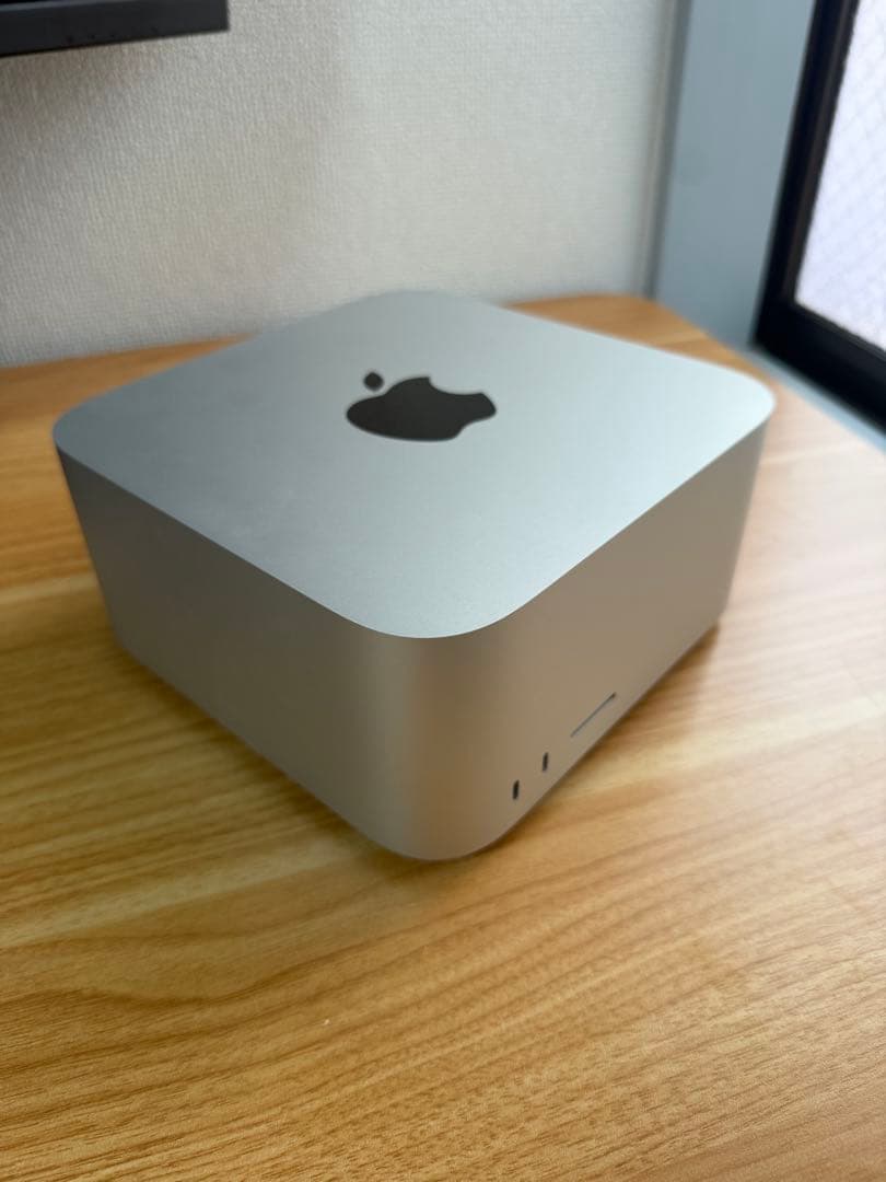 Mac Studio M4 Max 32GB 本体+キーボード+トラックパッド