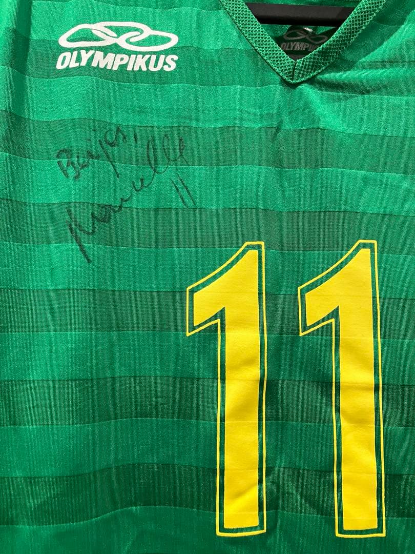 ブラジル女子代表　バレーボール　ユニフォーム11 MARCELLE サイン入り