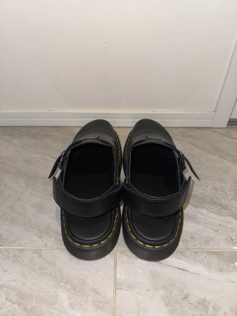 Dr. Martens Jorge II サンダル ブラック