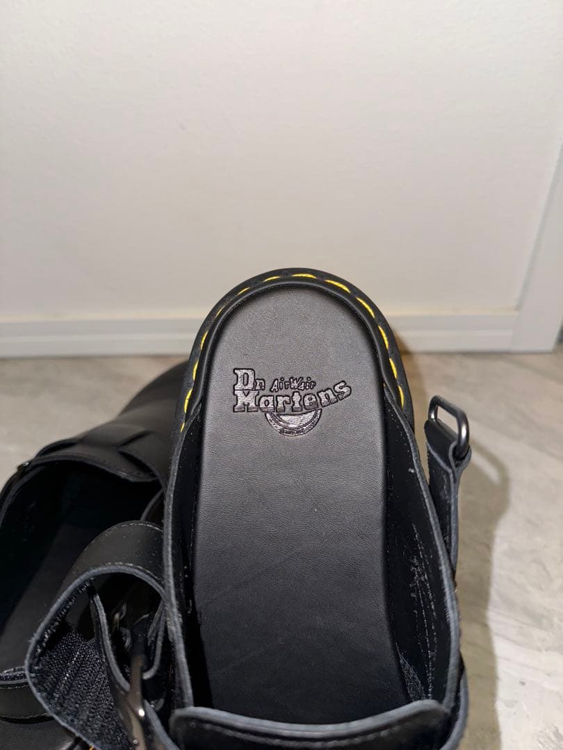 Dr. Martens Jorge II サンダル ブラック