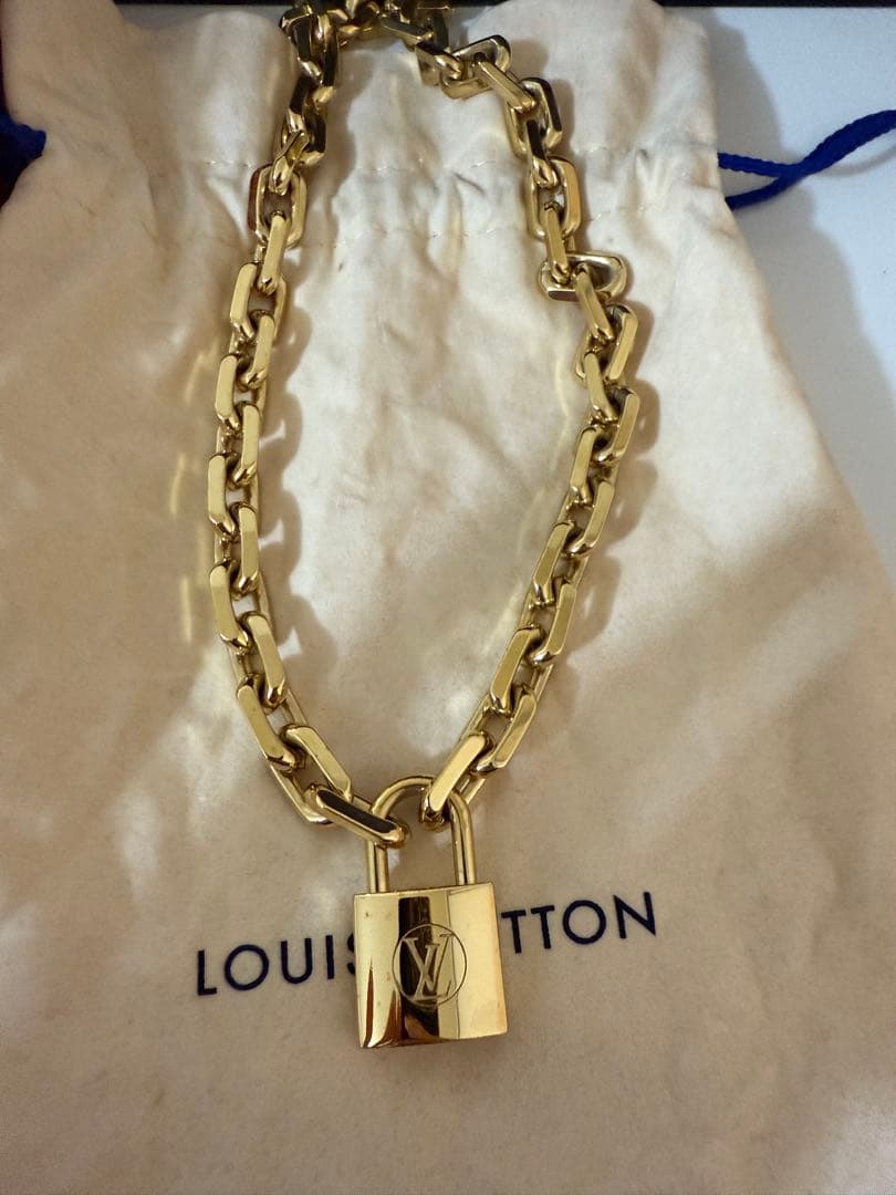 LOUIS VUITTON MP2993 ネックレス・LV エッジ カデナ