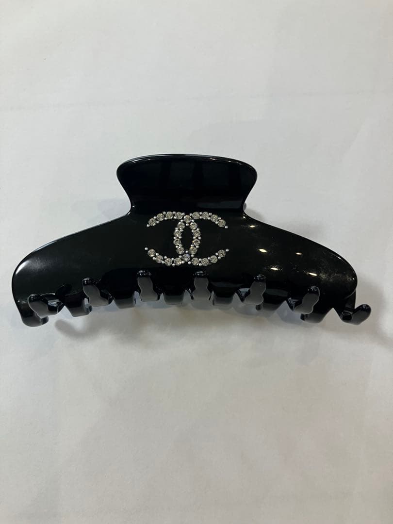 CHANEL シャネルブラック ヘアクリップ スワロフスキー