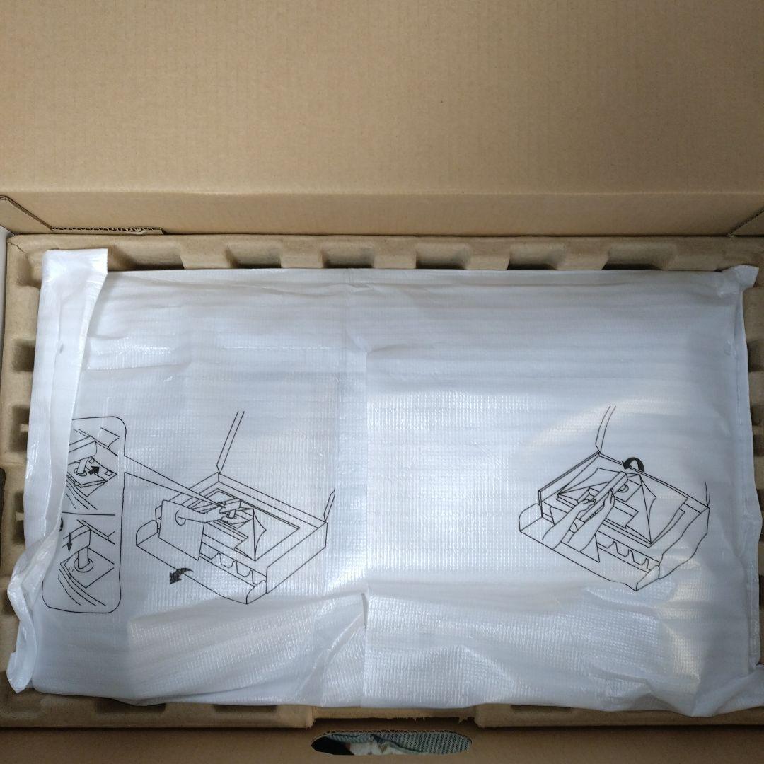 極美品　箱、付属品　Dell 24 Plusモニター S2425HSM　カバー付