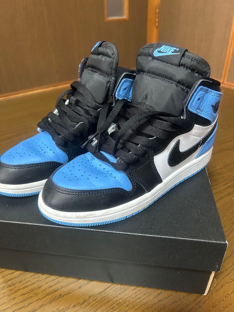 Nike Air Jordan 1 青/黒/白 22cm