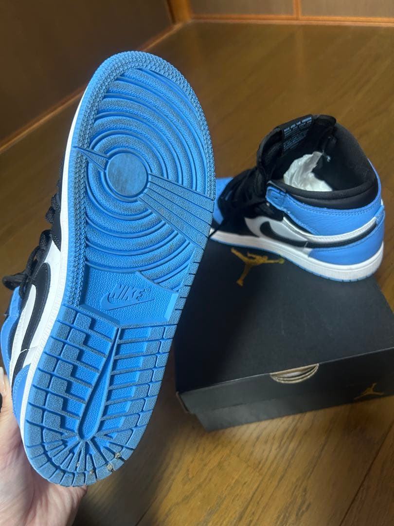 Nike Air Jordan 1 青/黒/白 22cm