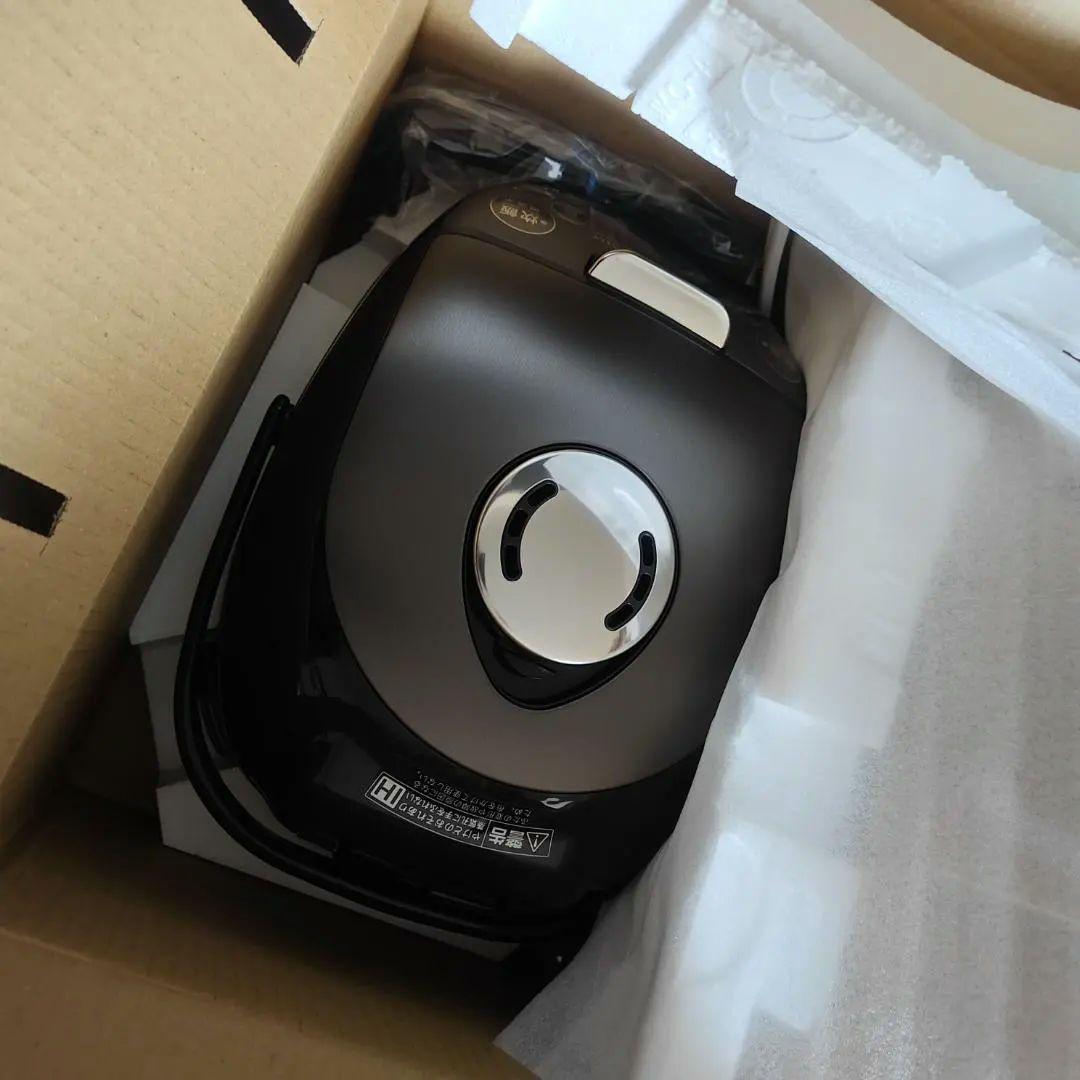 タイガー IH 炊飯器 3合 炊きたて 土鍋蓄熱コート釜 JPF-G055KL