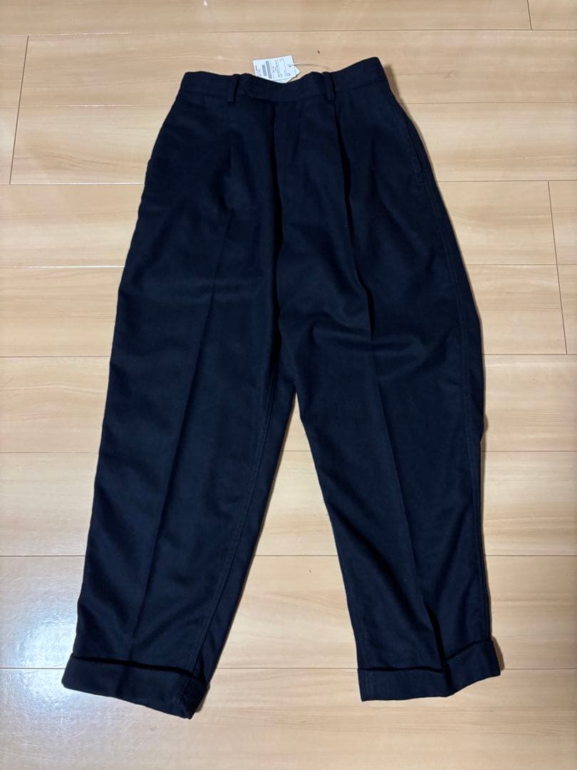 パンツ CAHLUMN Wool Flannel Pant