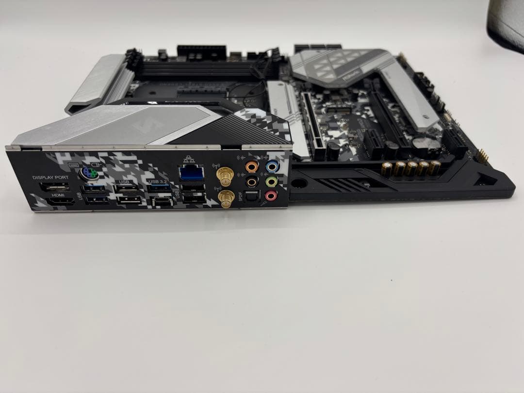 マザーボード ASRock / B550 STEEL LEGEND ATX