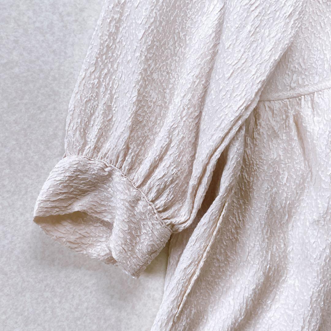 新品タグ付き　24年現行ビアズリー　ジャガードロングワンピース アイボリー