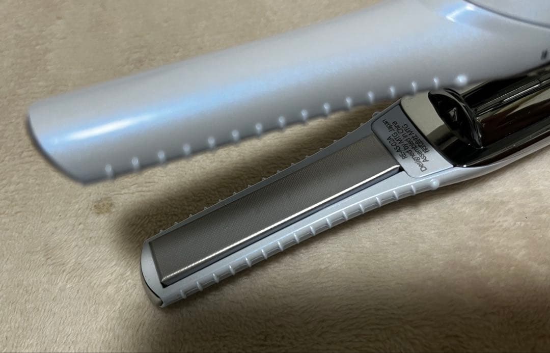 ReFa ストレートヘアアイロン シルバー　値下げ