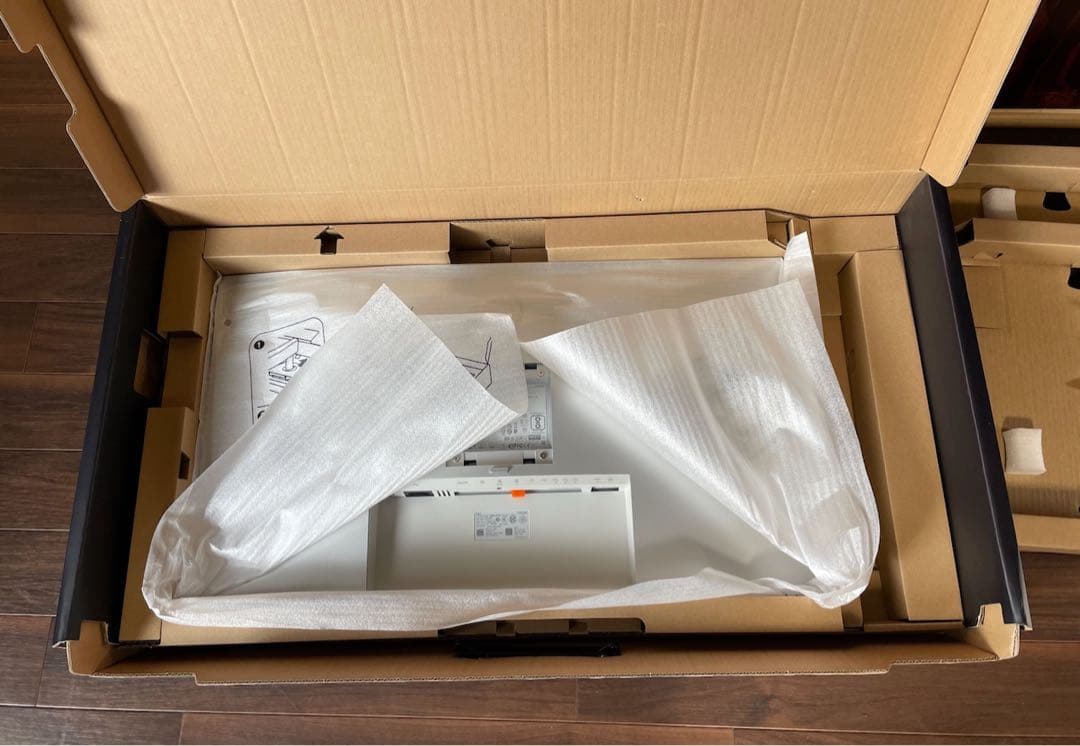 DELL 4Kモニター 32型 U3223QE USB-C