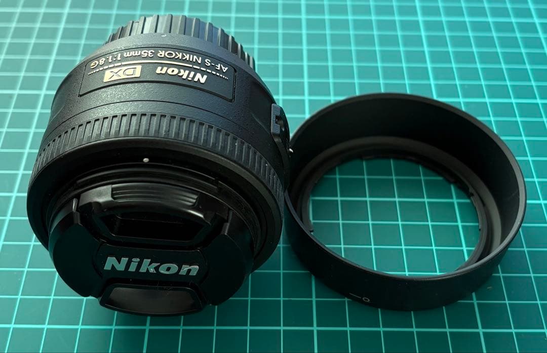 (未使用に近い)ニコンAF-S DX NIKKOR 35mm f/1.8G