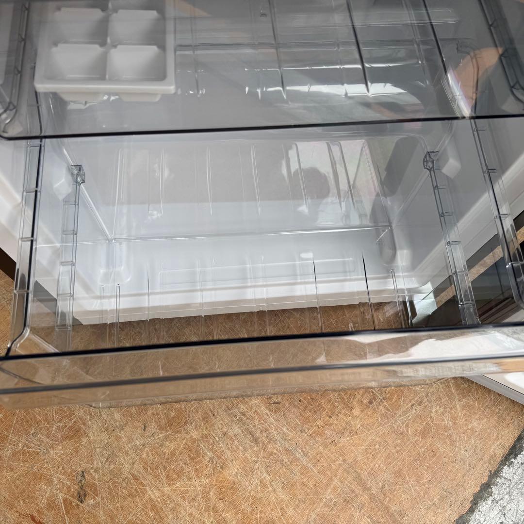 C7534★2023年製★未使用に近い★ツインバード 冷蔵庫 ミラーブラック 鏡