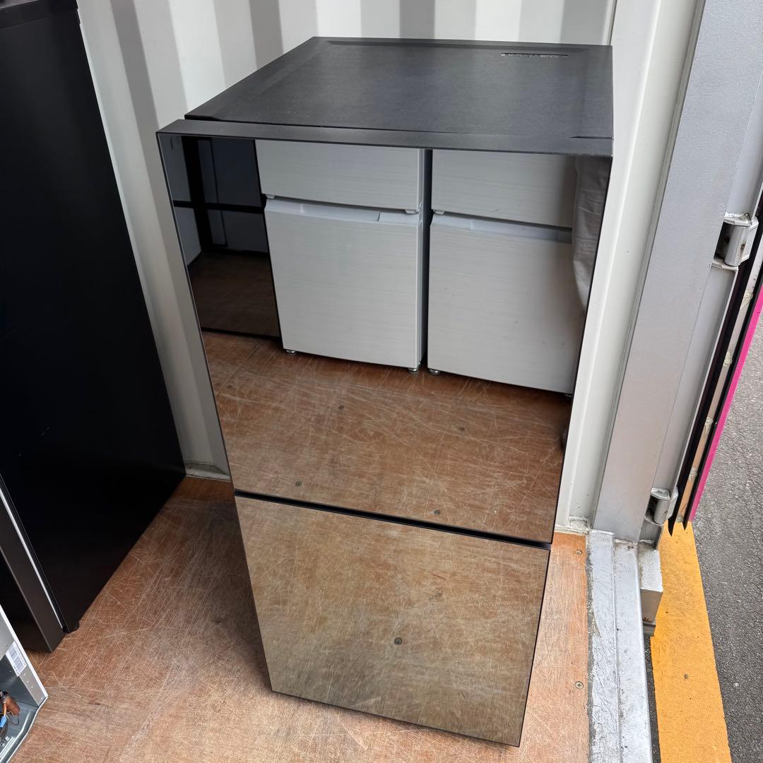 C7534★2023年製★未使用に近い★ツインバード 冷蔵庫 ミラーブラック 鏡