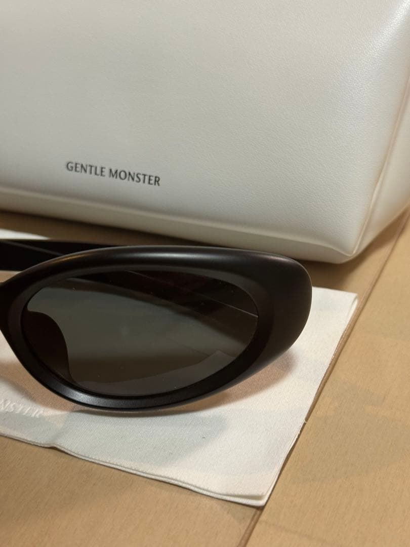 GENTLE MONSTER Gelati 01 サングラス