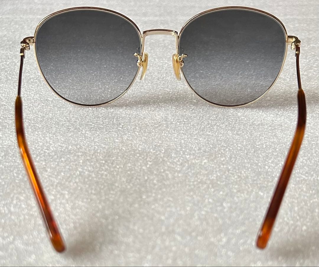 Chloe クロエ サングラス メンズ&レディース (ブラック系×ゴールド系)