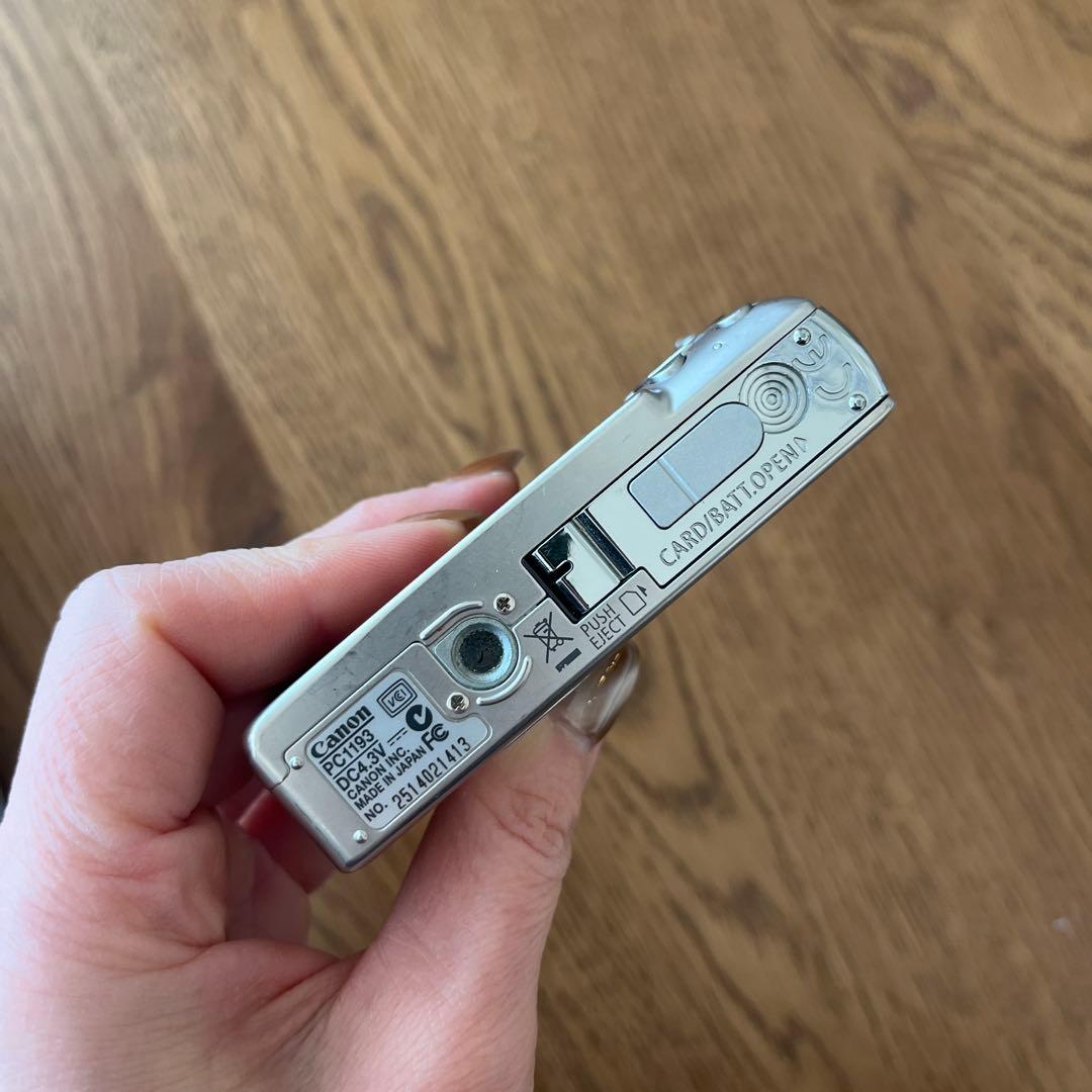 Canon IXY DIGITAL 70 コンパクトデジタルカメラ