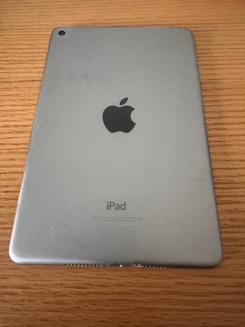 iPad mini 第4世代　128GB本体