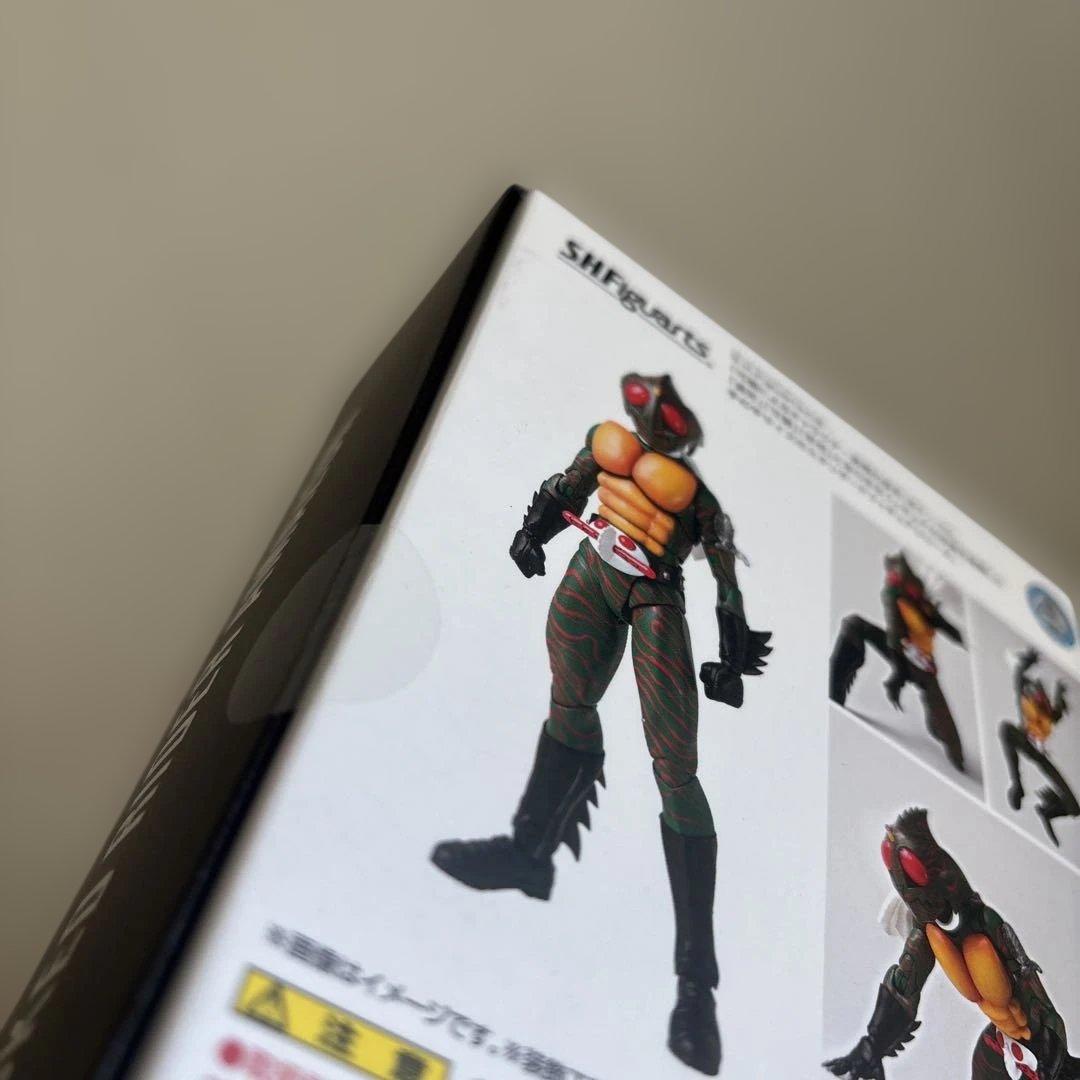 真骨彫製法 仮面ライダーアマゾン フィギュアーツ　未開封