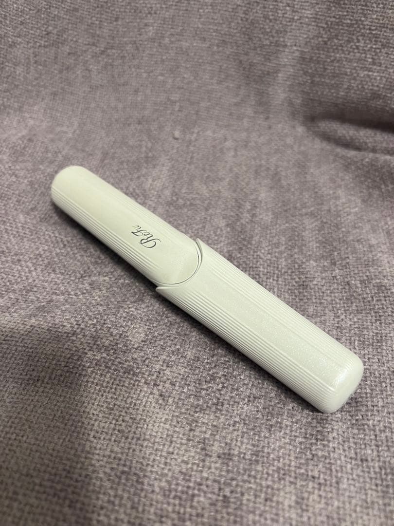 リファ　コードレス　ヘアアイロン