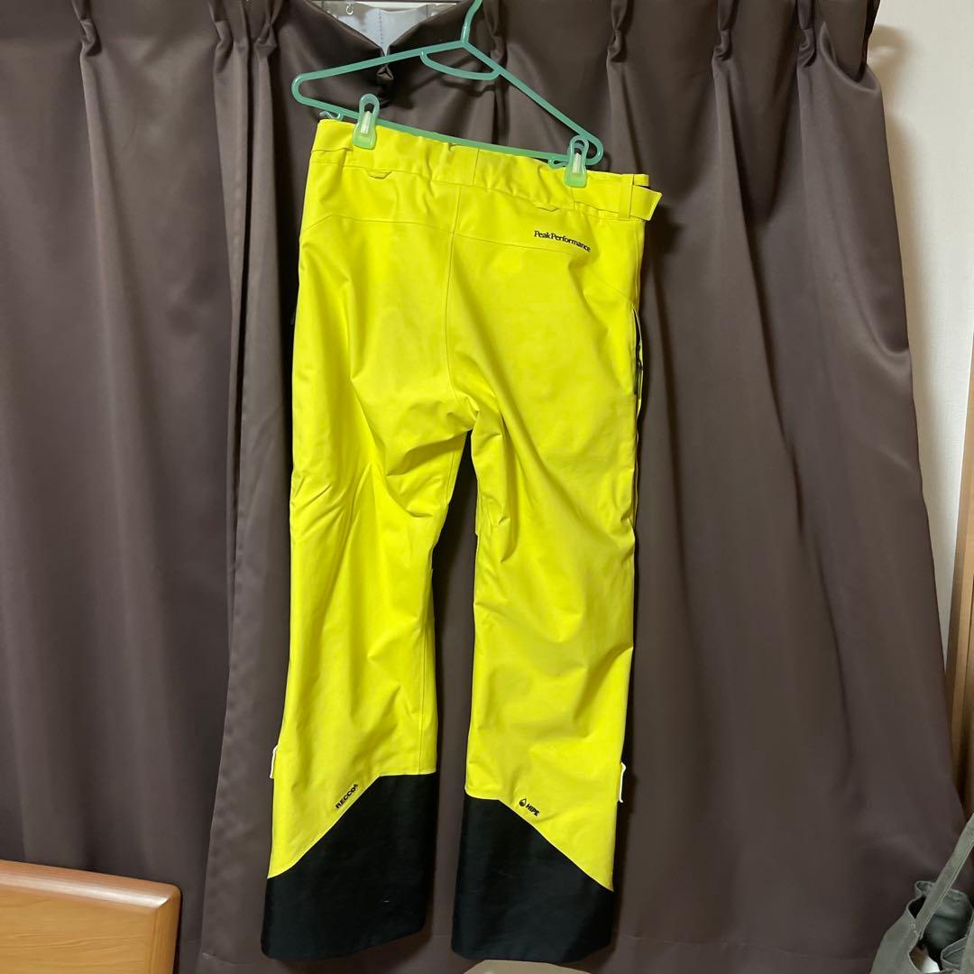 ピークパフォーマンス Vertixs 2L Jacket Patch