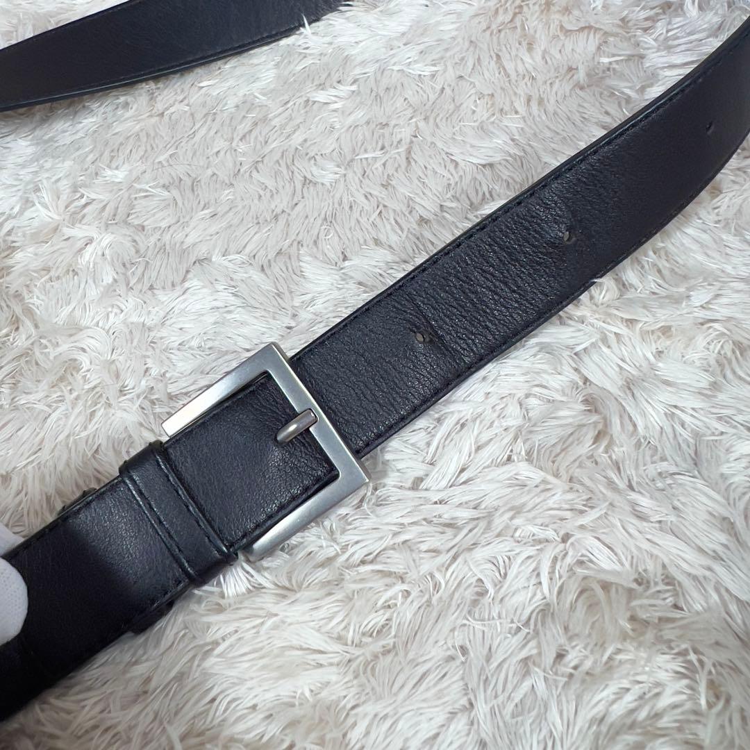 美品 カワカワ hatome ハトメ　ボディバッグ レザー ブラック