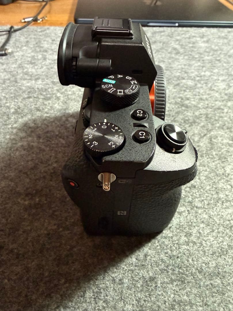 SONY α7 II ボディILCE-7M2 +純正バッテリー2個