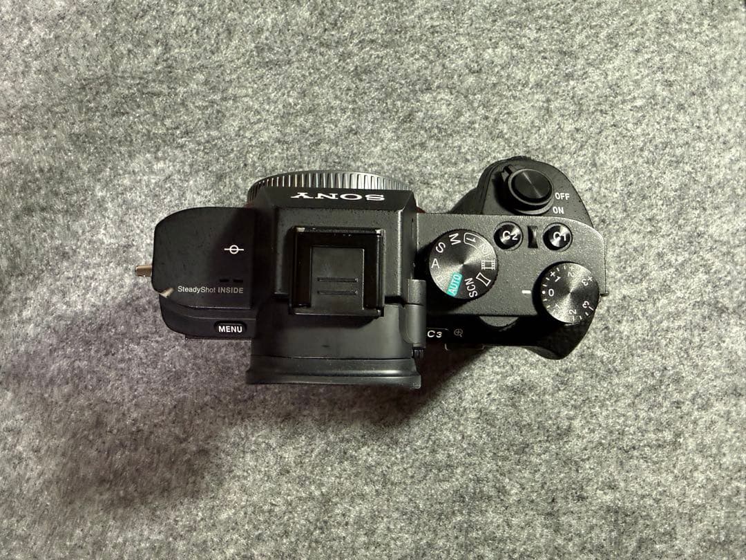 SONY α7 II ボディILCE-7M2 +純正バッテリー2個