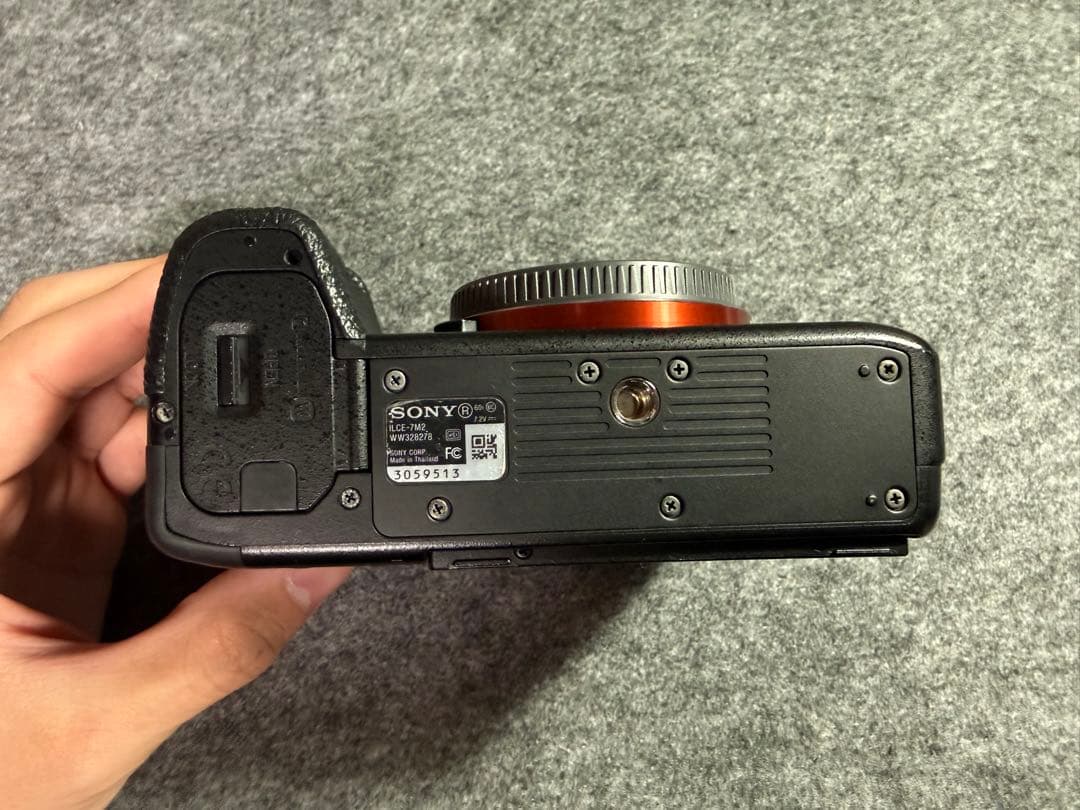SONY α7 II ボディILCE-7M2 +純正バッテリー2個