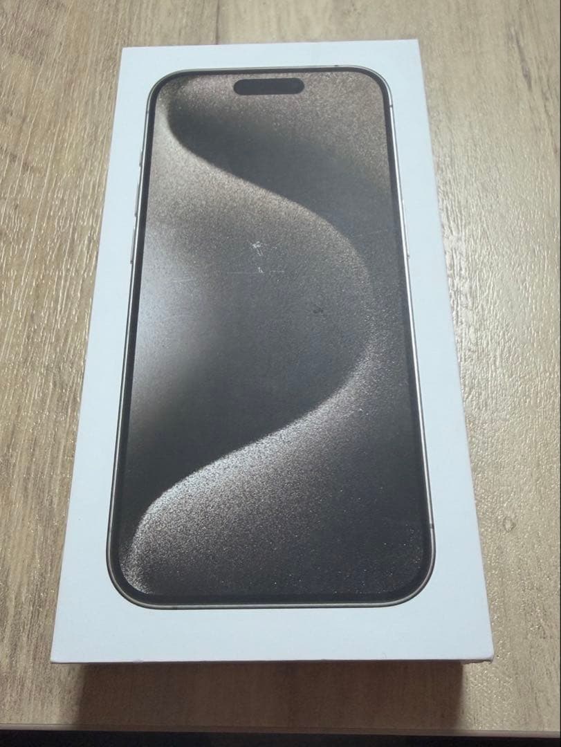 hono出品　iPhone 15 Pro 　ジャンク品
