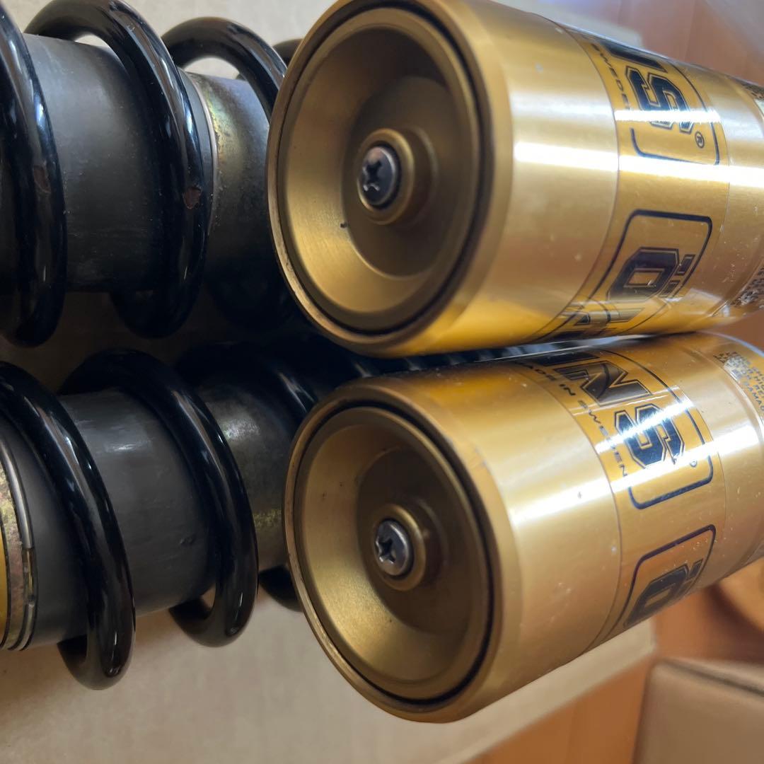 SR400 SR500 OHLINS オーリンズ リアサスYA9522