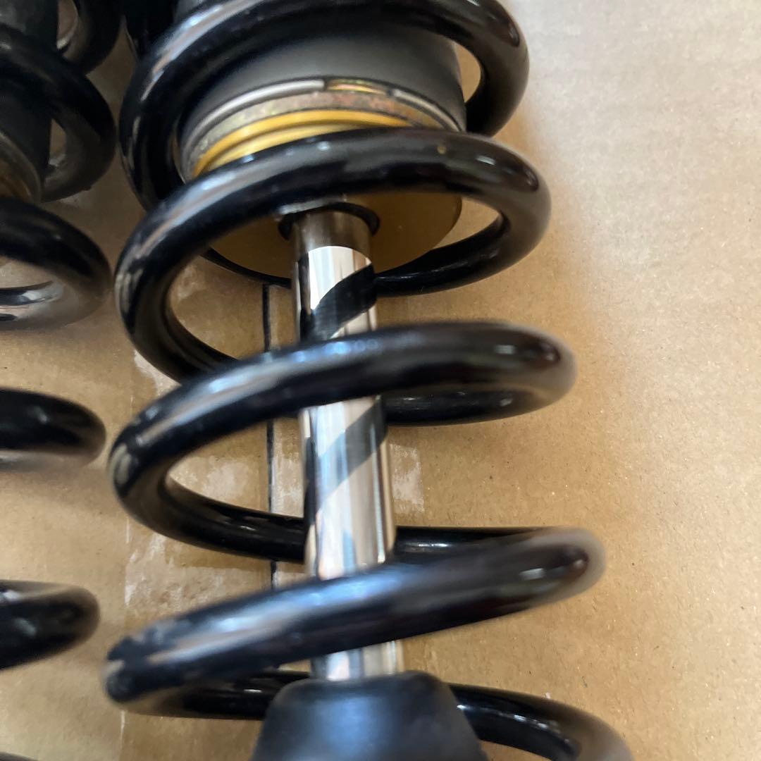 SR400 SR500 OHLINS オーリンズ リアサスYA9522