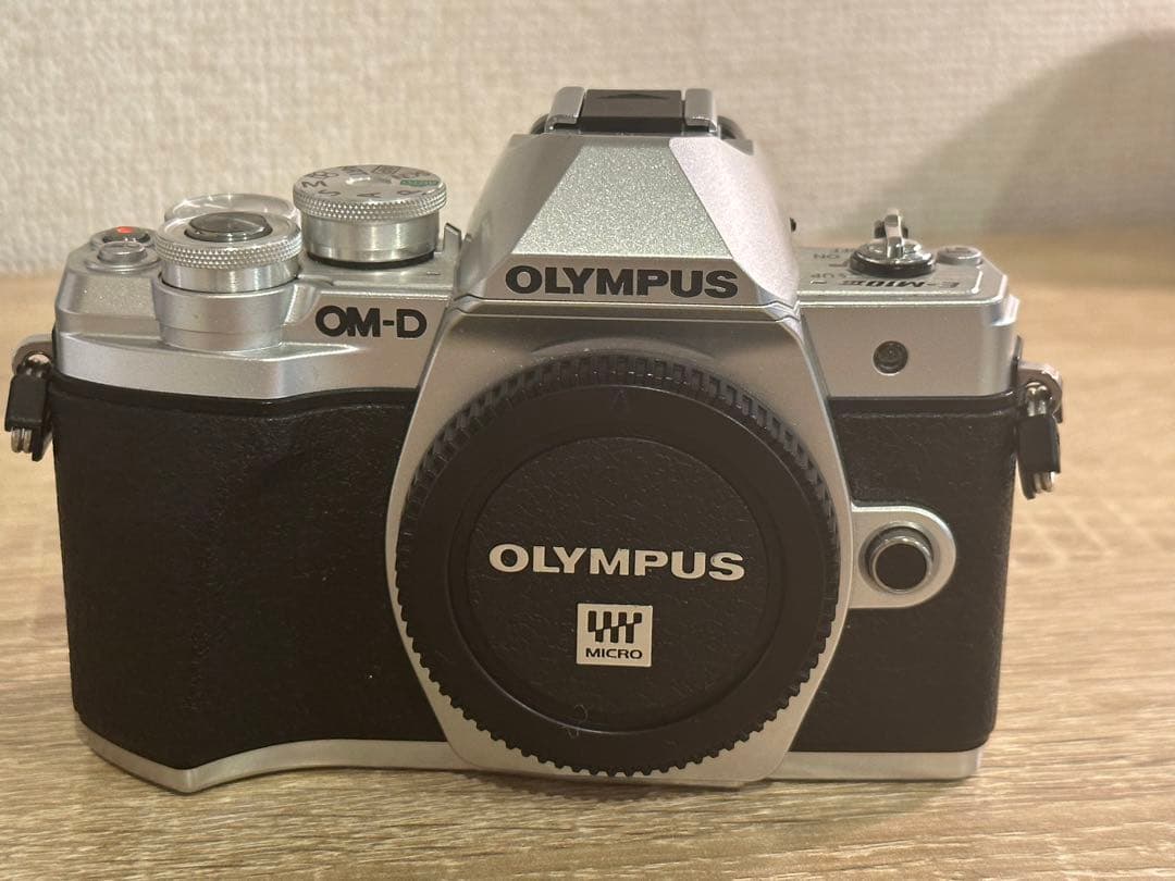 OLYMPUS OM-D EM10 Mark ⅲ レンズ×3