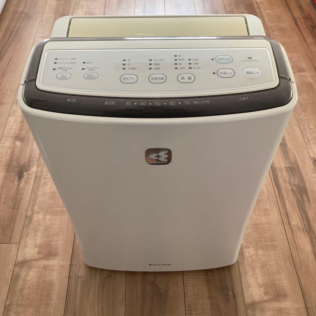 ⭐️ダイキン加湿付き空気清浄機　交換フィルター8個付き⭐️