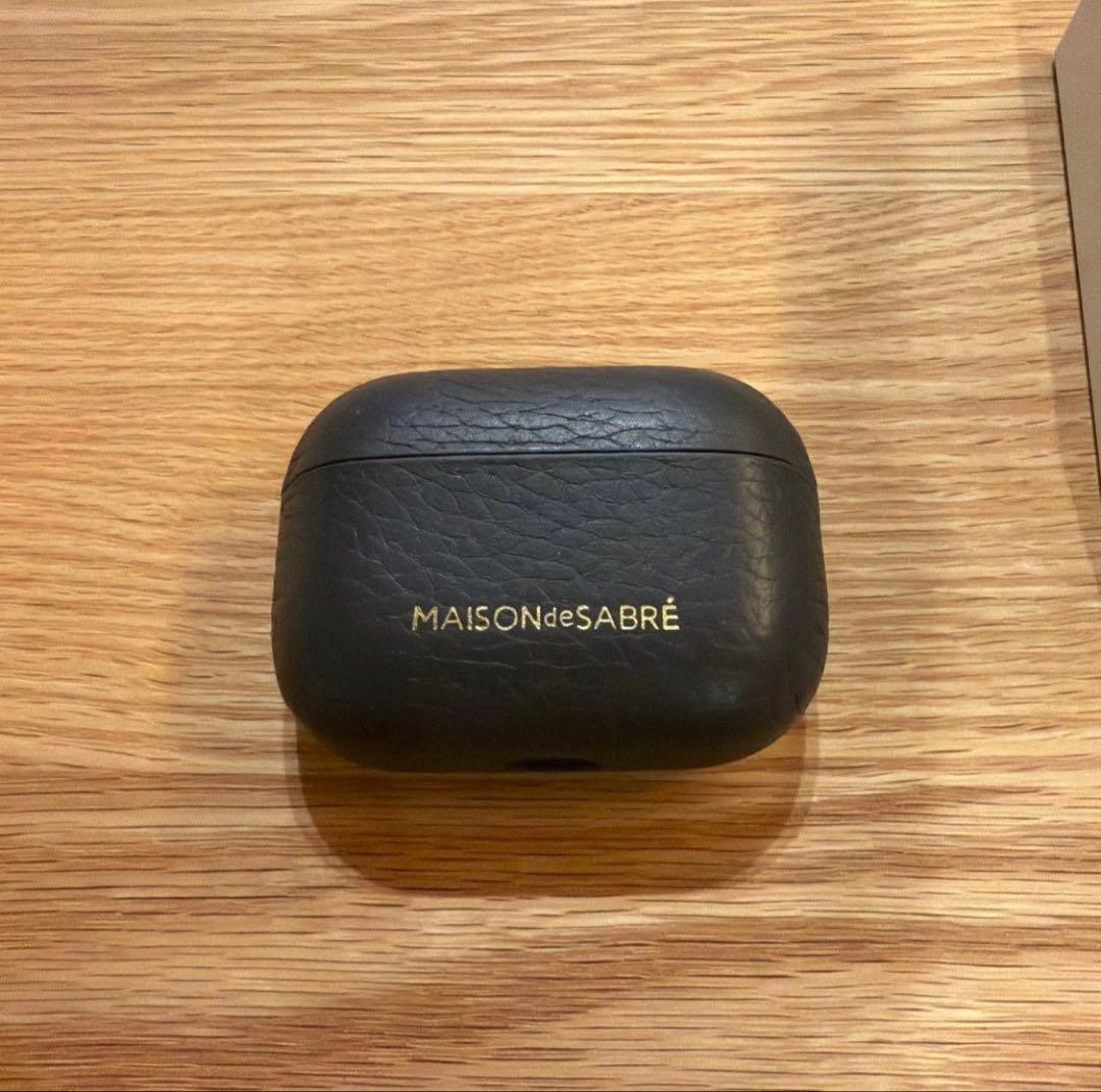 AirPods Pro 第2世代　MAISONdeSABRÉのケースつき