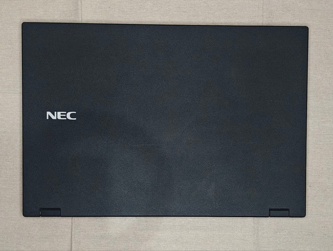 F-94/第8世代クアッドコアi5-8250U/SSD256GB/8GB