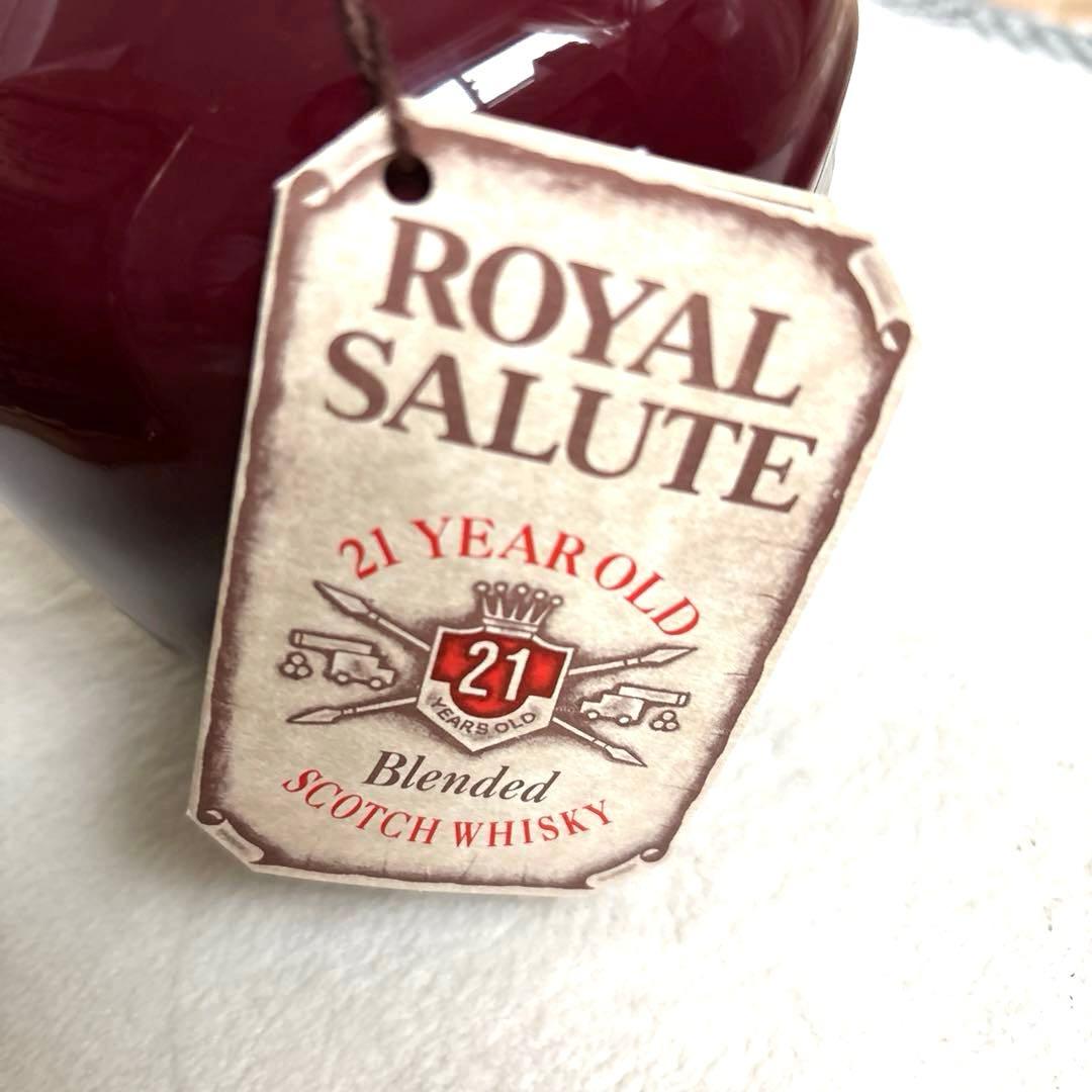 シーバス　ロイヤルサルート21年　陶器ボトル赤 巾着・箱付【古酒】