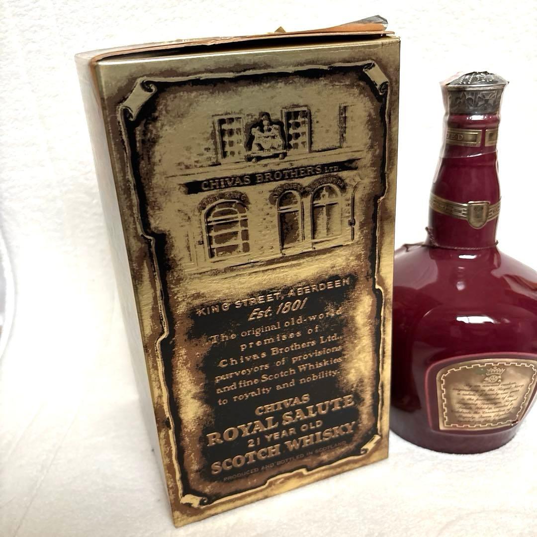 シーバス　ロイヤルサルート21年　陶器ボトル赤 巾着・箱付【古酒】