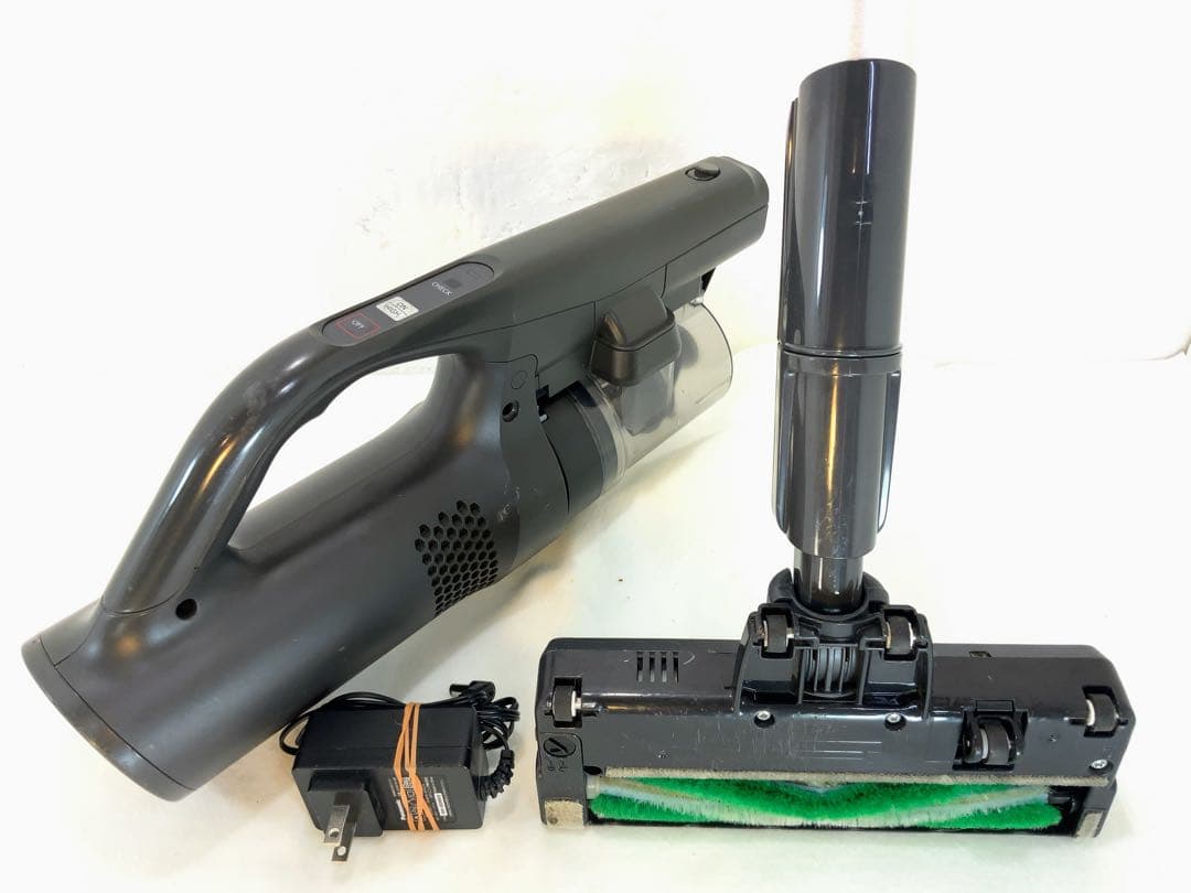 Panasonic コードレスクリーナー　MCーSB30J