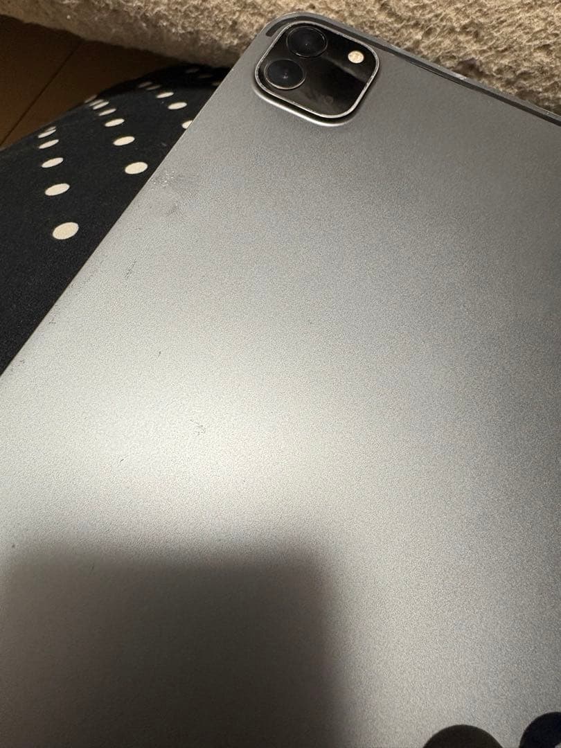 【大特価‼️】　12.9インチiPad Pro（第4世代）Wi-Fiモデル＋箱付き