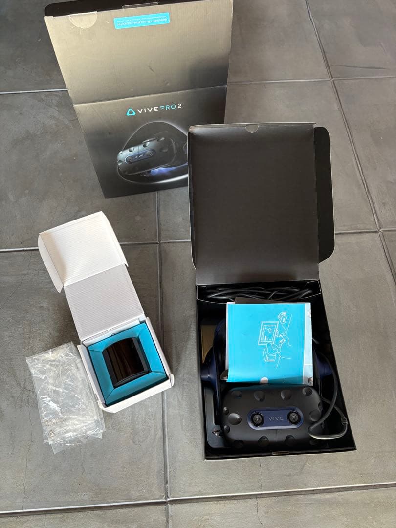 その他 HTC VIVE Pro 2 VR + Base Station 2.0 x1