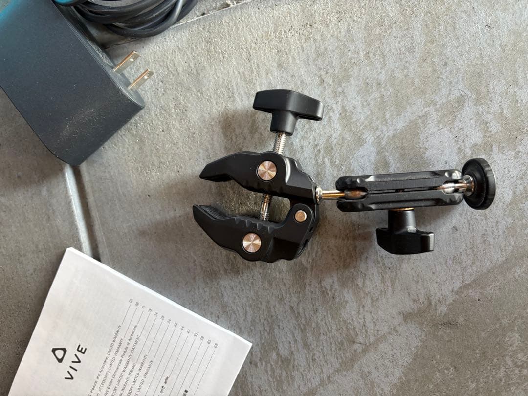 その他 HTC VIVE Pro 2 VR + Base Station 2.0 x1